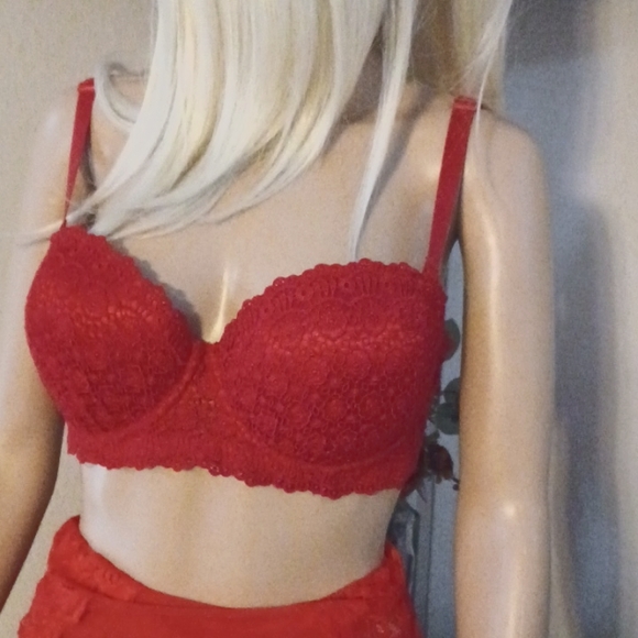 Frederick's bra - Picture 1 of 8